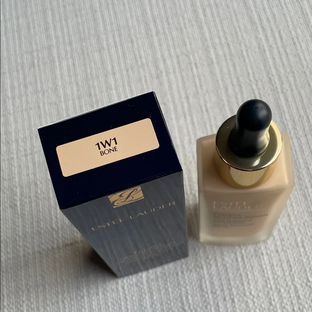 Estee Lauder 1W1 Futurist Skin Tint Serum Foundation SPF 20